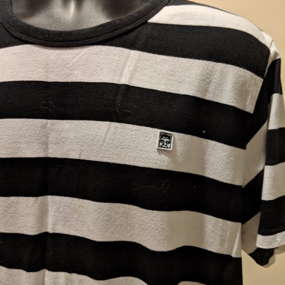 Obey Fair Trade Cotton Tee XL - Picture 3 of 4